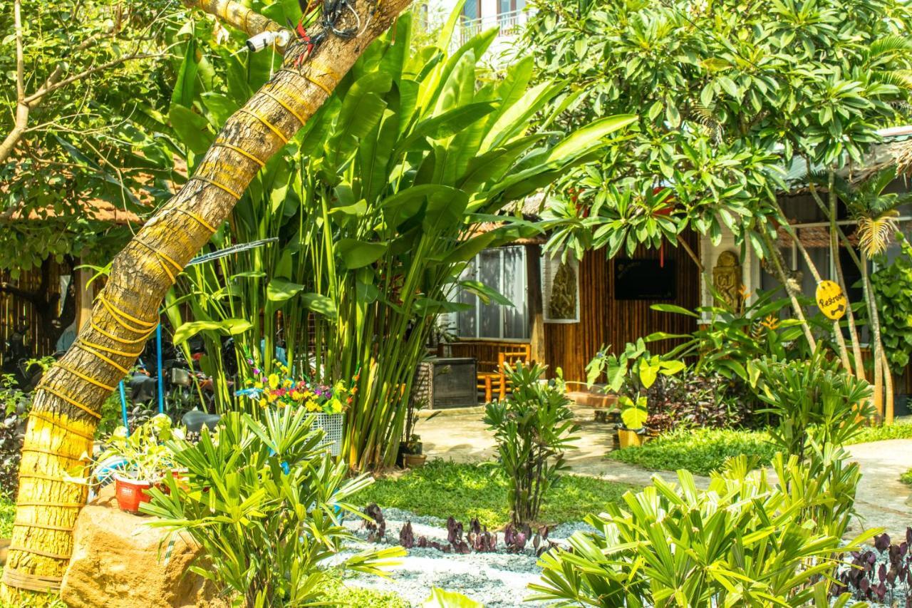 Serendipity Hoi An Hostel Esterno foto